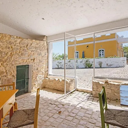Algarve Charming Rural 1br Santa Bárbara de Nexe